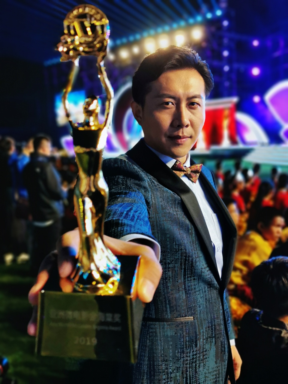 2019第七届亚洲微电影艺术节 i 青年演员李龙荣获优秀男演员奖