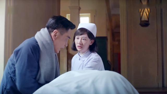 《惊蛰》这个护士好漂亮,既是颜值担当,也是余小晚的救命恩人
