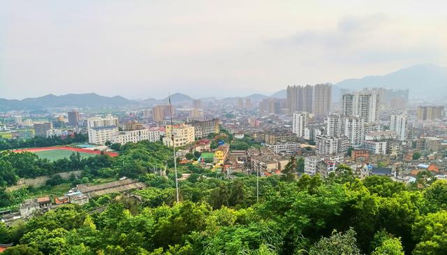 入围全国千强镇,是作家冰心的祖籍地|长乐|金峰镇|冰心_新浪新闻