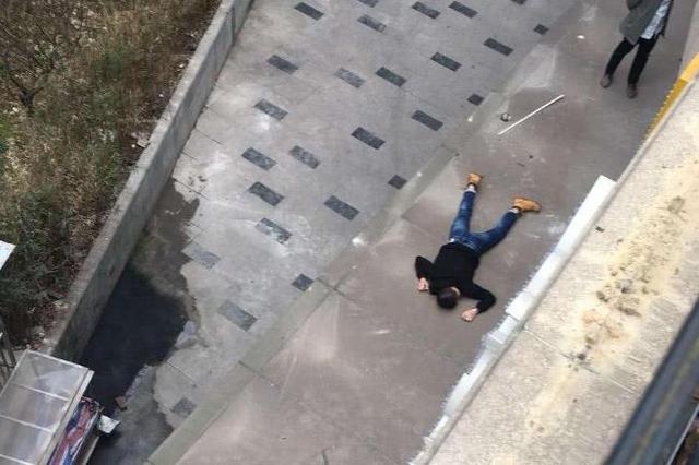 跳楼男坠到6楼死亡,家人反被索赔115万,业主:心理阴影挥之不去
