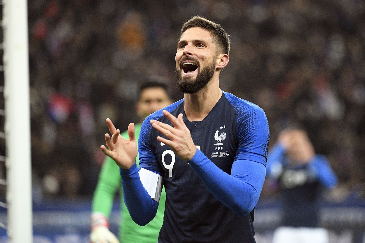 吉鲁的国家队表现无可指责,德尚的信任帮助他前进|吉鲁|利扎拉祖|法国