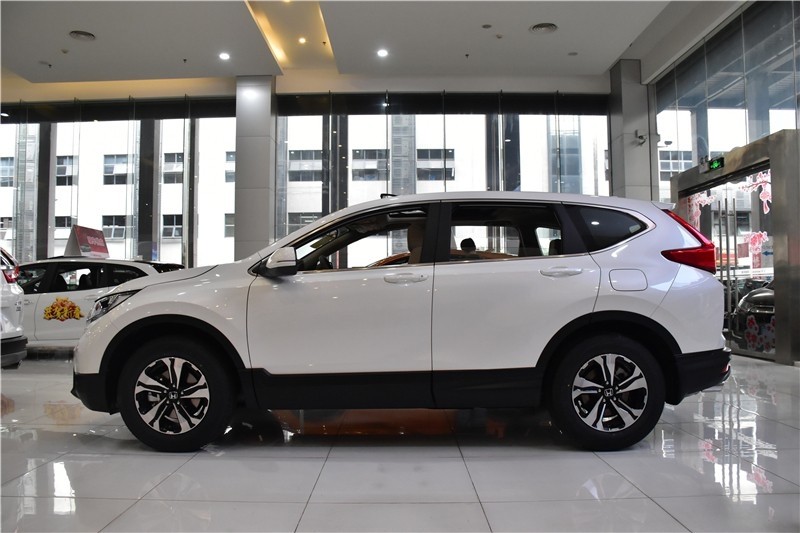 全新RAV4荣放对比CR-V：丰田这一次能翻身吗？