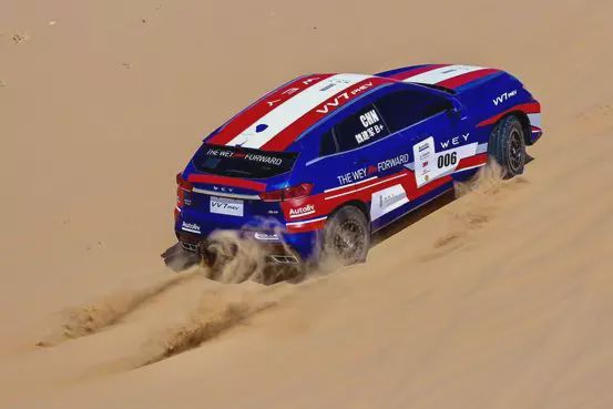 谁说新能源suv就不能带你飞沙走石?