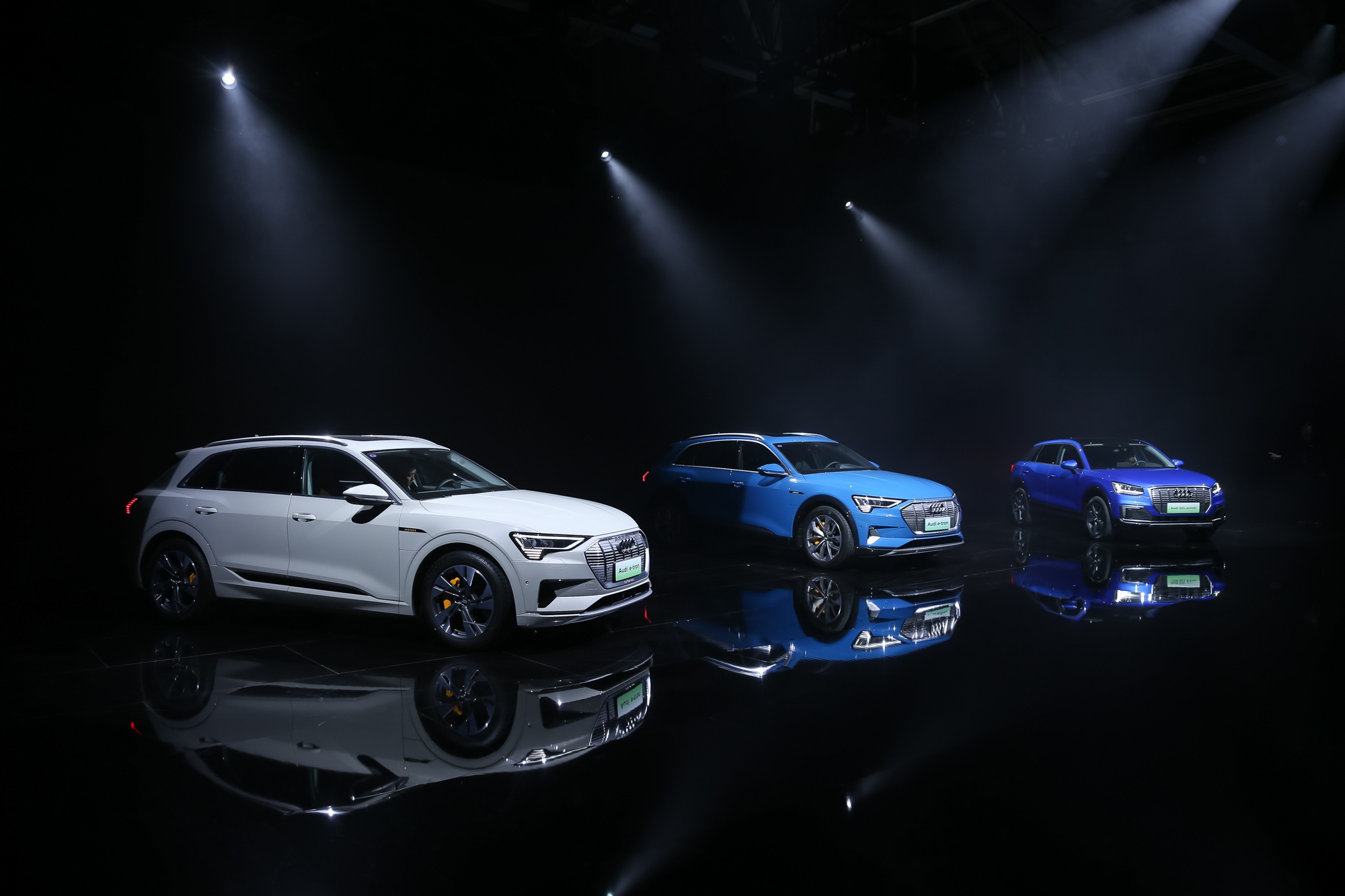 69.28万起，续航470公里，奥迪e-tron是能威胁特斯拉的豪华SUV