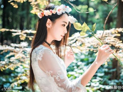 12星座女让男友心动瞬间 水瓶咬嘴唇 天蝎好羞 12星座女让男友心动瞬间 水瓶咬嘴唇 天蝎好羞