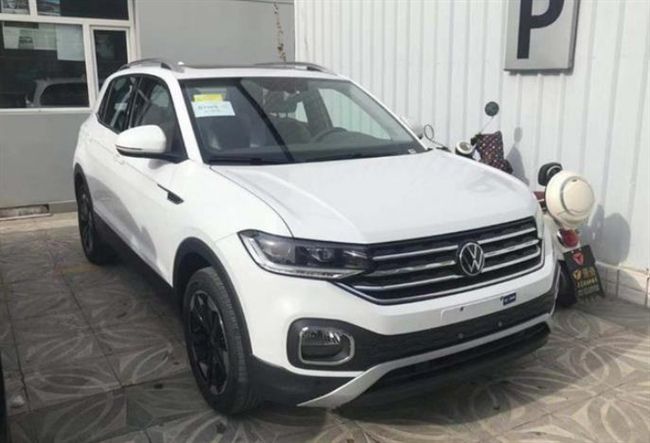 大众新suv探影实车到店轴距超2米6贯穿车尾12万起售要火