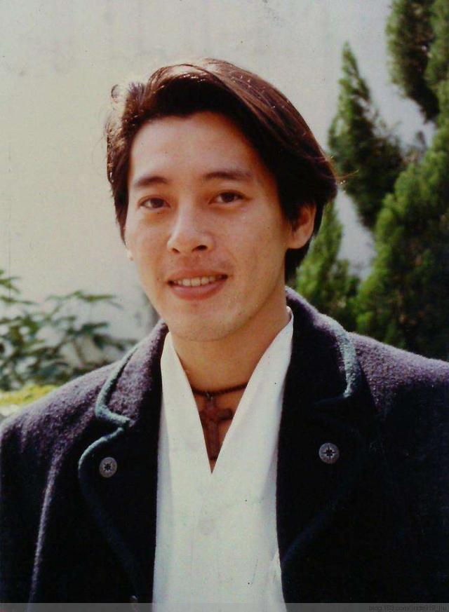 演员现状,5人已离世,任盈盈残疾,林平之出家|梁艺龄|何宝生|任盈盈