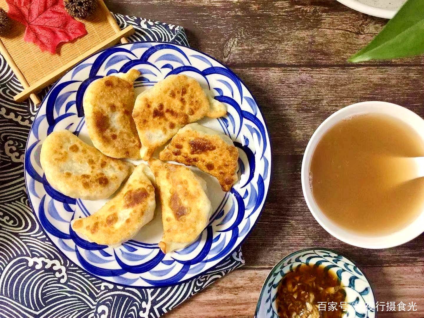 煮饺子吃腻了，不如来一盘蒸饺解解馋，学会小窍门，皮薄还不易破|饺子|蒸饺|虾皮_新浪新闻