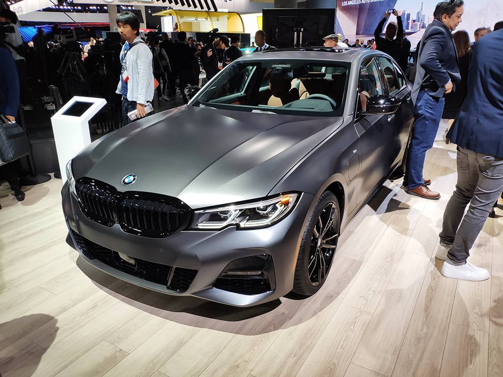 新宝马3系插混版,330e于2019洛杉矶车展亮相