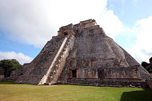 对于玛雅的理解只能在神庙的记载上了解
