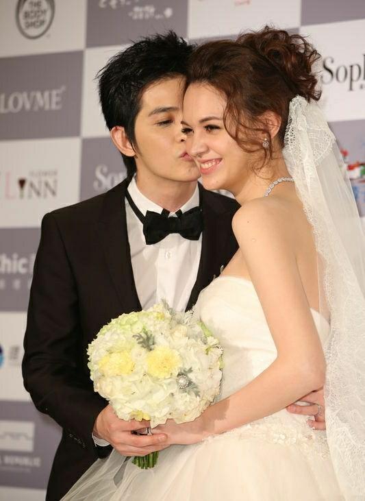 有种"混血"叫张榕容的女儿,遗传纪佳松的颜值,成最美星二代