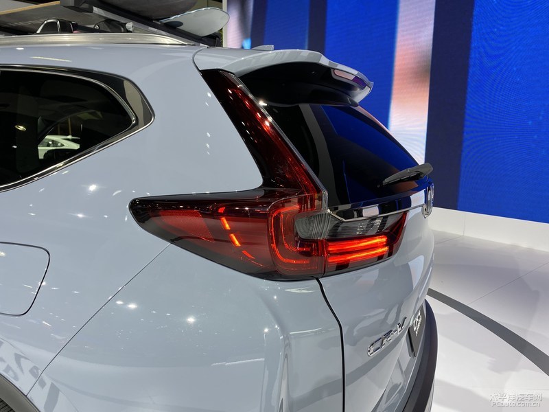 2019洛杉矶车展：新款本田CR-V实车亮相 动力延续旧款