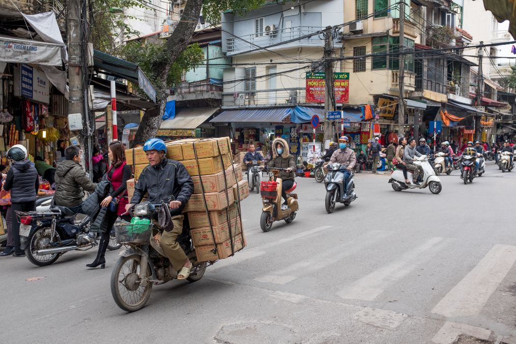 越南实拍:满大街摩托车,曾占主流的中国品牌,如今一辆都看不到
