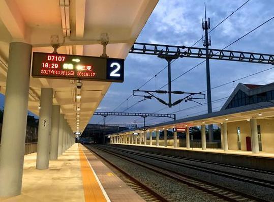 为什么现在火车站不卖站台票了?那怎么送老人上火车呢?