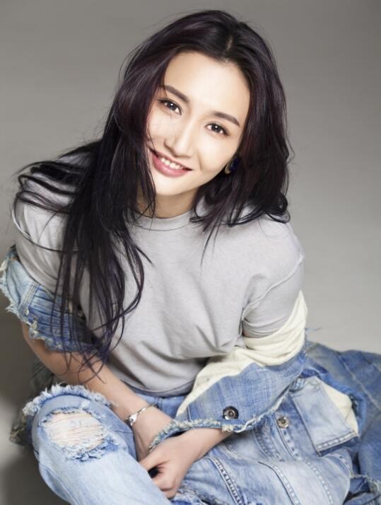 盘点李晨5位前女友,各个都不简单,哪一个比范冰冰漂亮?