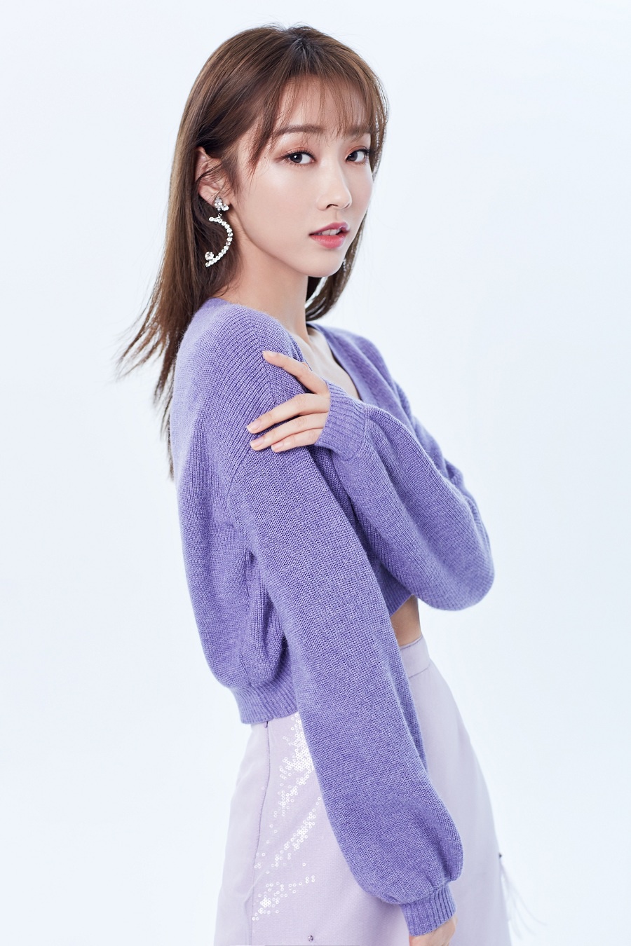 宣璐最新大片芋泥奶茶妆出镜!笑容甜美暖意十足