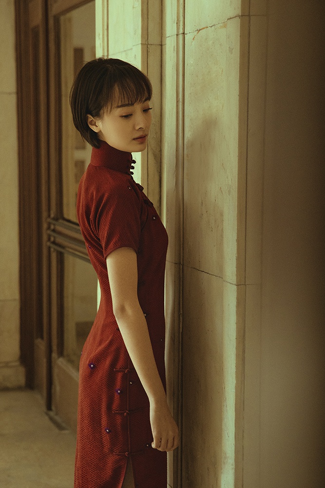 孙铱民国风写真 优雅演绎上海滩古典美人