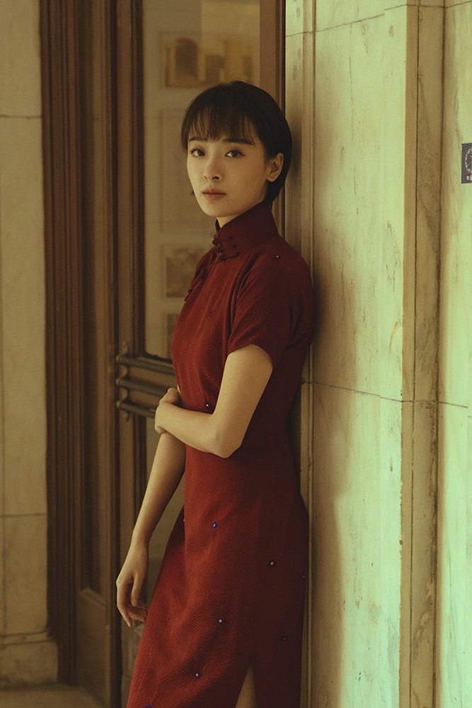 孙铱民国风写真 优雅演绎上海滩古典美人