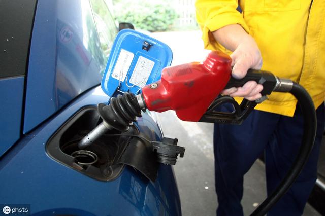 民营加油站的油为什么比“四桶油”便宜？