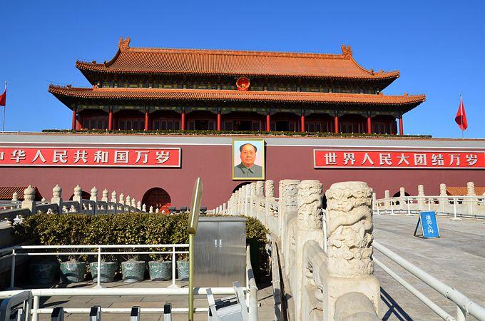 天安门城楼下还有2个小房子，知道它们的作用吗？|天安门|小房子|天安门城楼_新浪新闻