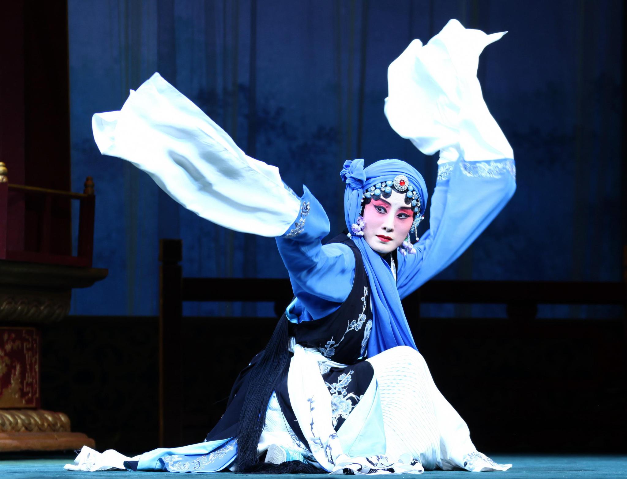 张火丁,女,国家一级演员,中国戏曲学院教授,原国家京剧院青衣,著名