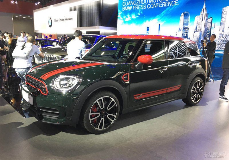 2019广州车展：新款MINI JCW COUNTRYMAN上市