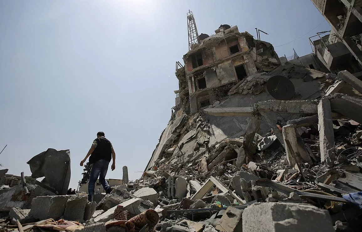 以色列凌晨突遭火箭弹袭击无组织认领这下以军麻烦大了