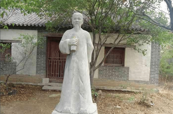 孔尚任将南明事情写入《桃花扇》，清圣祖读过后将其罢职|黄河水|孔尚任|桃花扇_新浪新闻