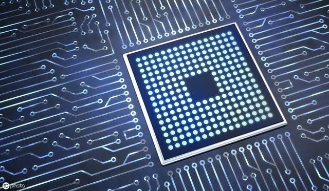 什么是芯片?半导体材料的起源及早期发展?