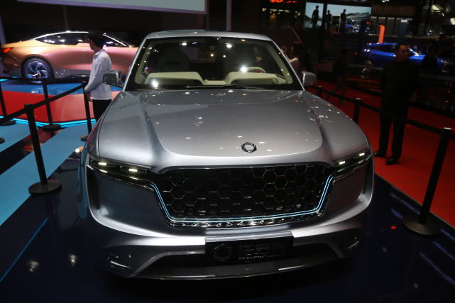 格罗夫汽车-欧思典obsidian,氢能高端经典科技suv,车展实拍!