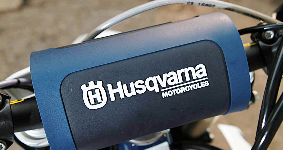 2020胡斯瓦纳fs450纯种supermoto落场版战车