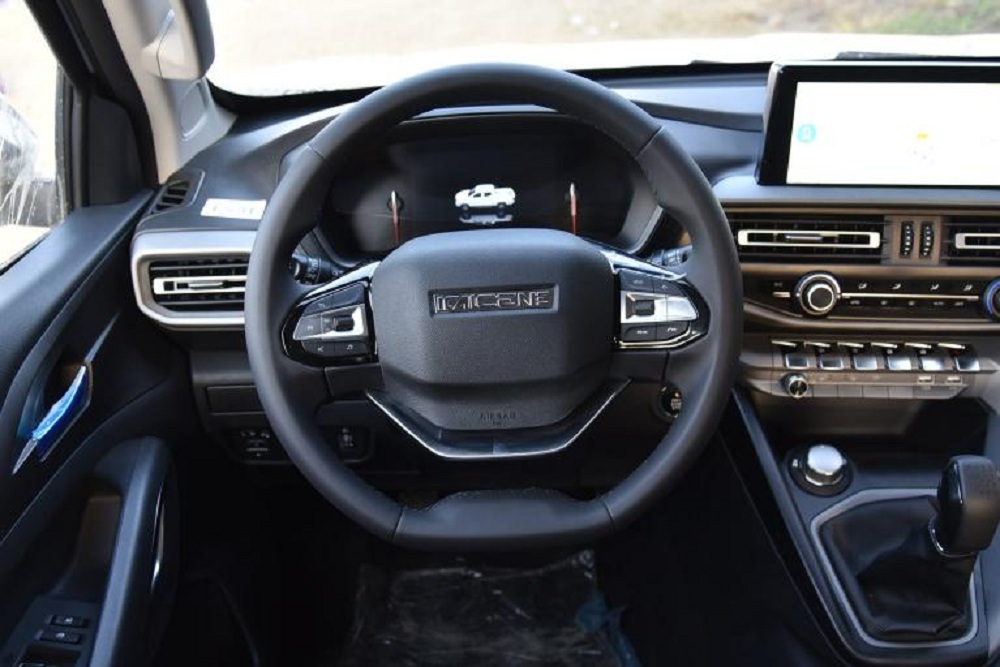 气场不输猛禽，车长5.3m，360全景影像，20万公里质保，9.28万起