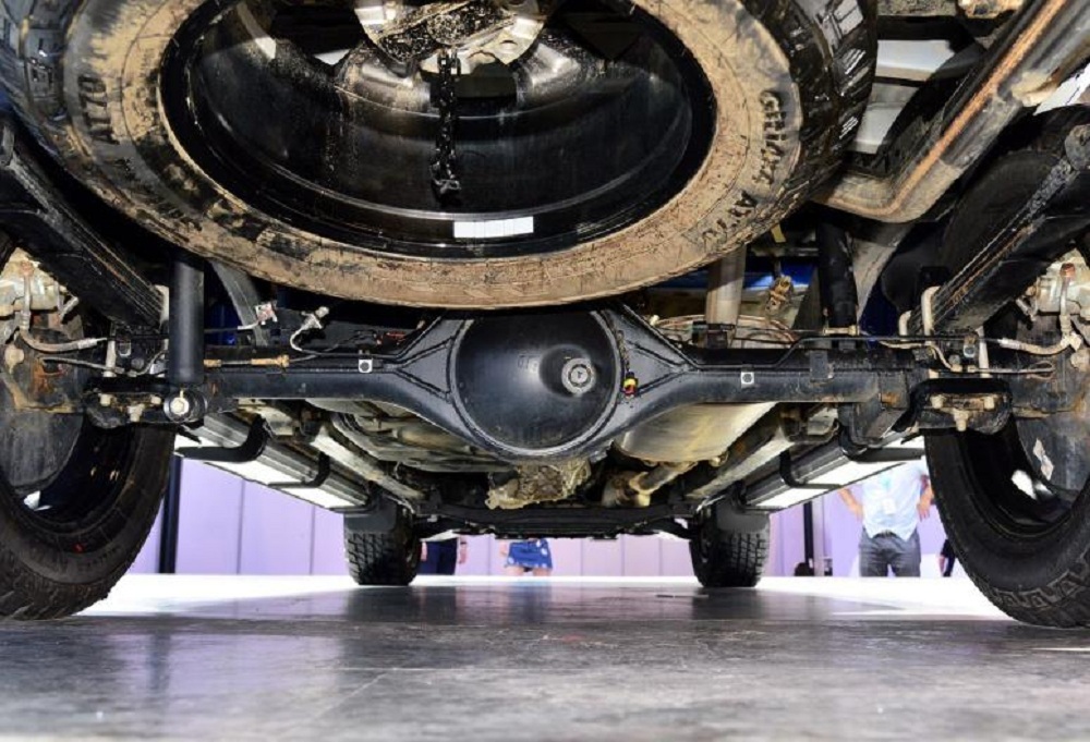 气场不输猛禽，车长5.3m，360全景影像，20万公里质保，9.28万起