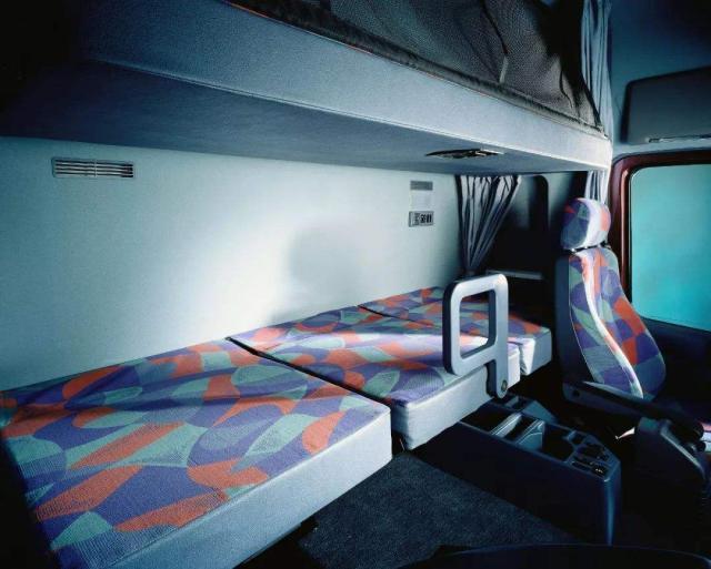 在汽车驾驶这一领域,最为辛苦的就是大货车司机了,因为在过去几年