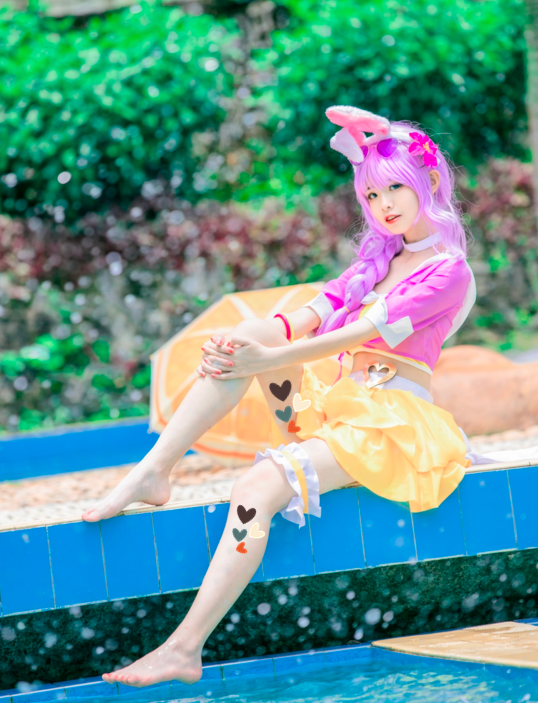 初中生海边cos公孙离看清她的漫画腿网友血压飙升