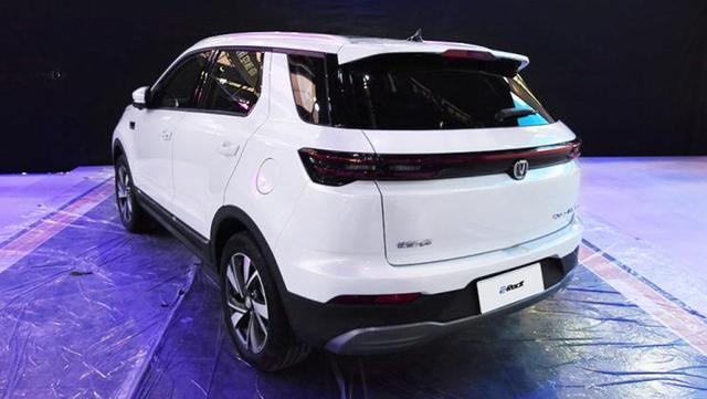 路咖与车：明年1月的长安SUV 是最值得买的电动车？