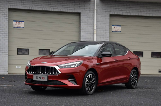 58万全新江淮嘉悦a5定位于掀背式三厢轿车,也是江淮大众共线生产的首