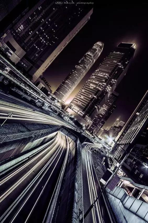 摄影师都不说的秘密,原来斜构图也有这么多讲究