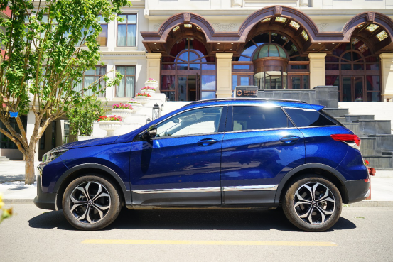 三大件的硬实力怎么比？ BEIJING-X5 Vs上汽荣威RX3