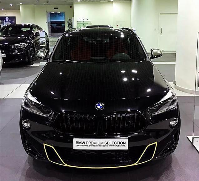 这才是最帅宝马x2全黑车身配19寸轻量化轮毂49秒破百