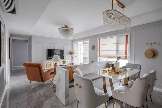 140㎡轻奢浪漫法式4室装修，焦糖色秋冬太温馨了，精致时尚的典范