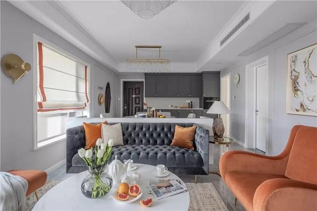 140㎡轻奢浪漫法式4室装修，焦糖色秋冬太温馨了，精致时尚的典范