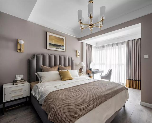 140㎡轻奢浪漫法式4室装修，焦糖色秋冬太温馨了，精致时尚的典范