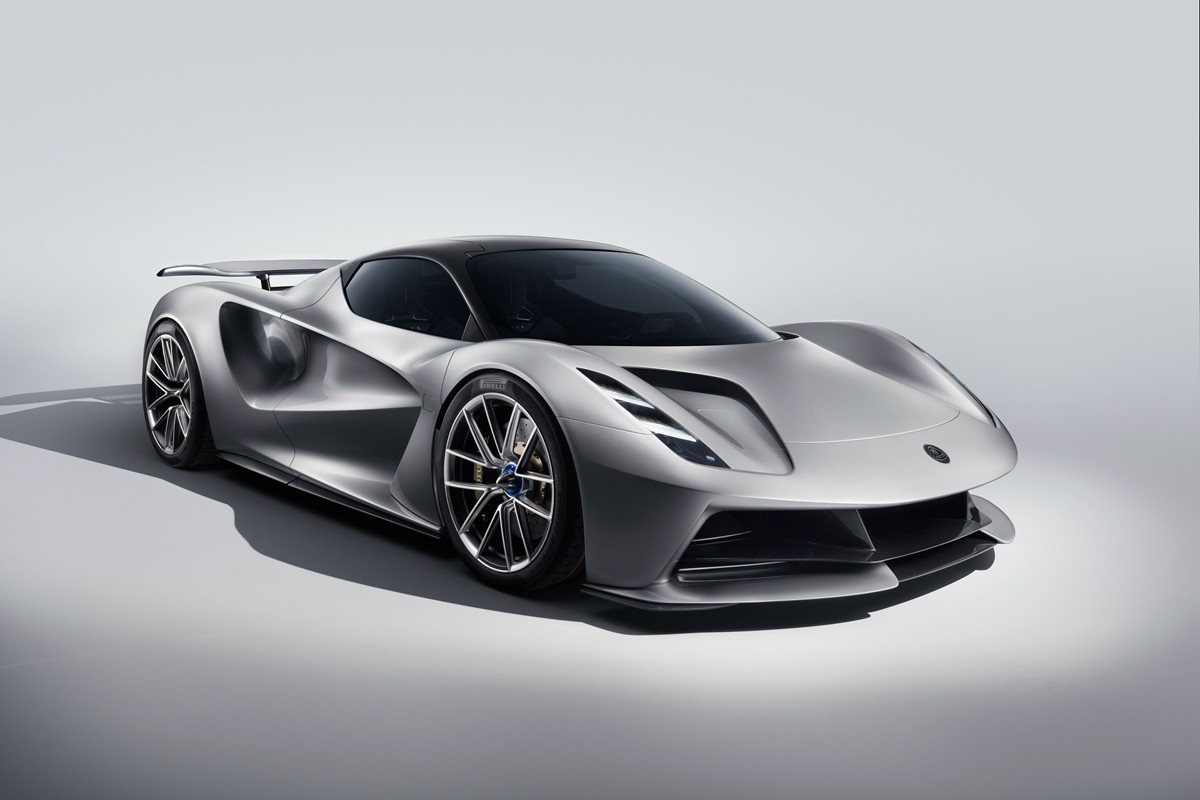 路特斯首款纯电超跑evija限量发售 2000马力 9秒破300