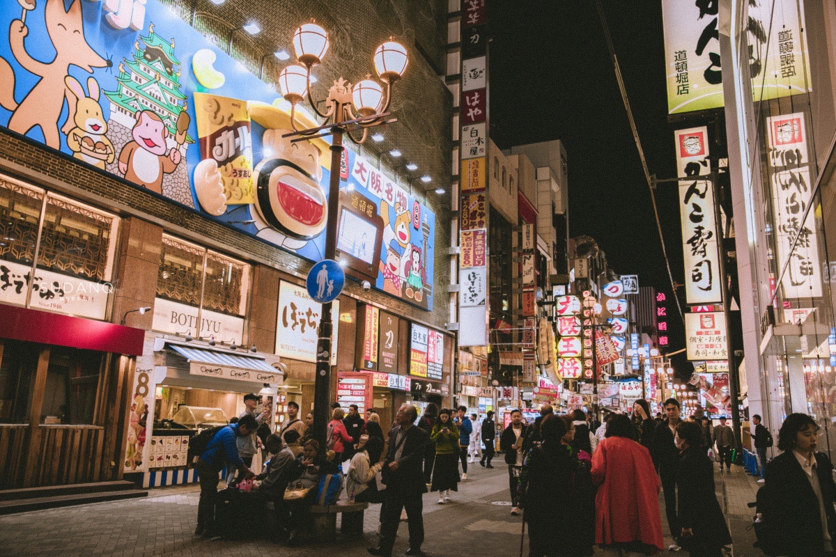 中国人去日本，为什么都喜欢来这里购物？日本商户心里爽歪了吧
