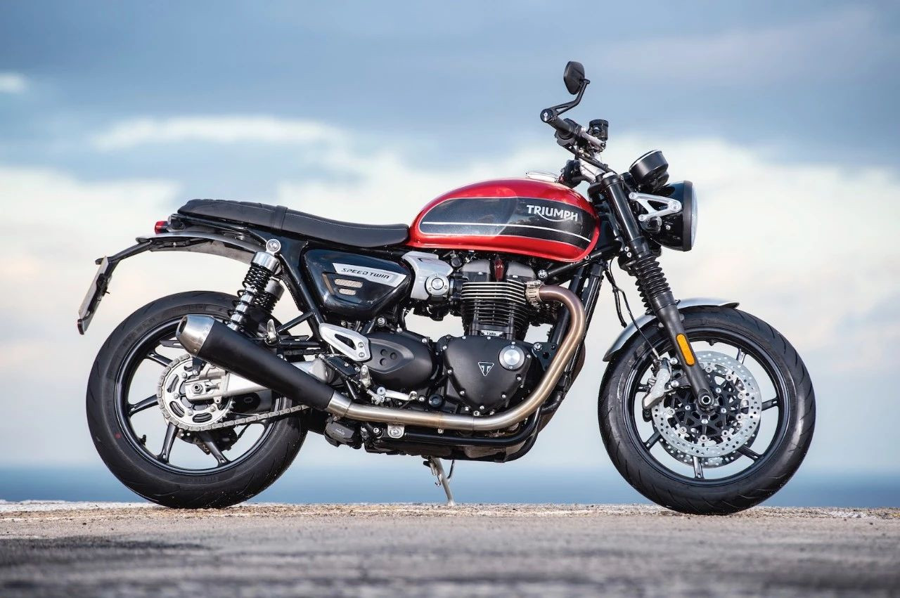 新车解析:刚刚发布的凯旋speed twin速度双缸怎么样?