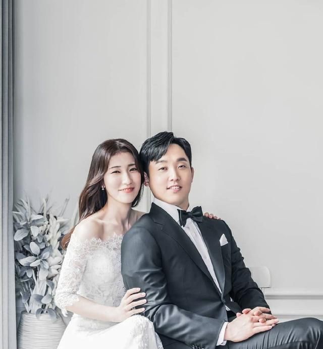 又一对羽球冠军夫妇诞生|金沙朗|金基正|羽毛球_新浪新闻