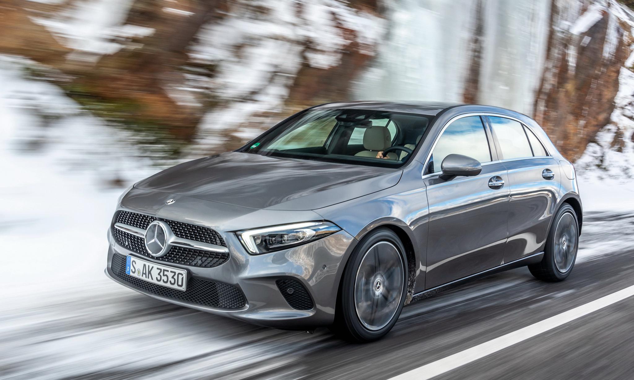 梅赛德斯-奔驰a220 4matic两厢版上市