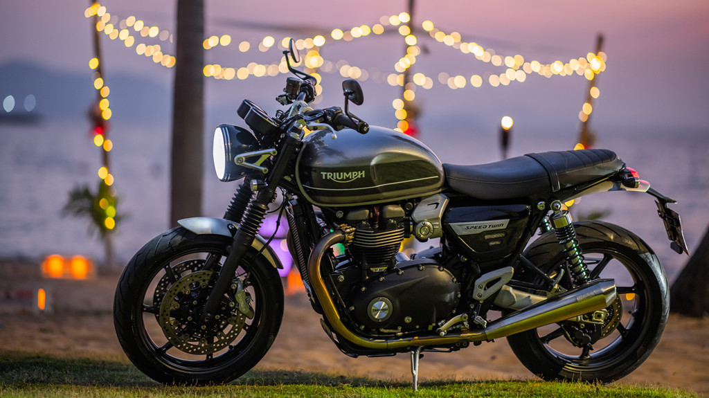 新车解析:刚刚发布的凯旋speed twin速度双缸怎么样?