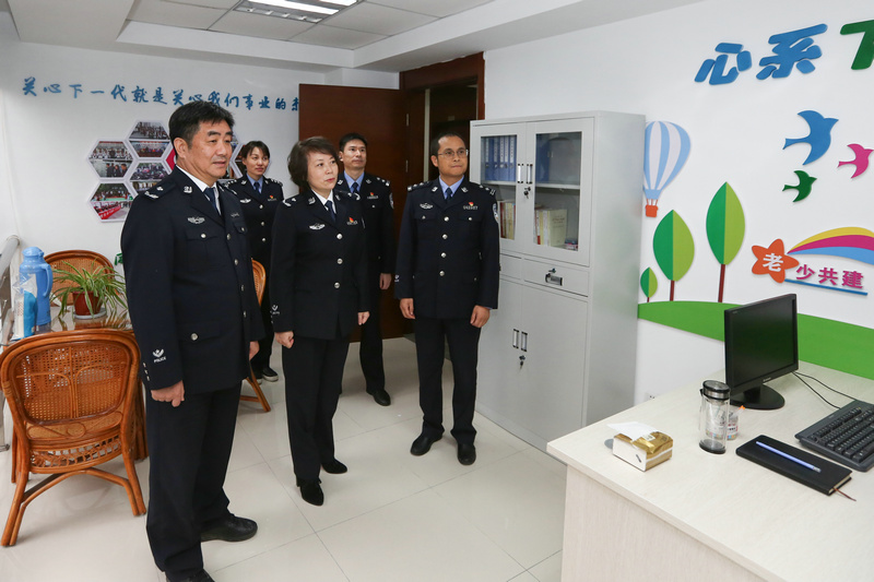“剑胆文心”警界六人书画展暨苏州公安书画名家邀请展开幕